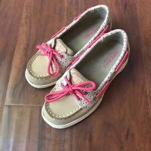 Girls Sperry’s. Barely used.